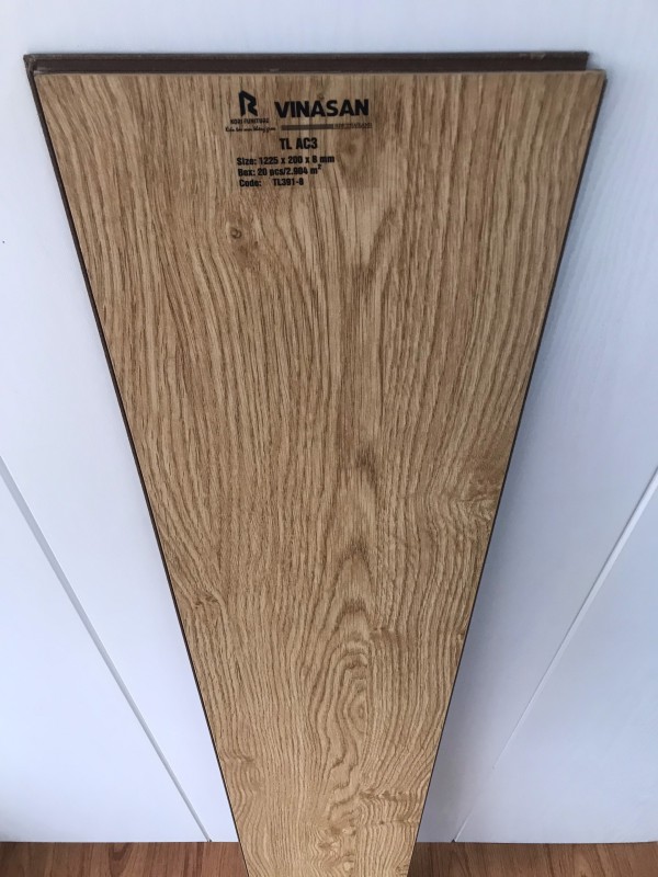 sàn gỗ vinasan TL391-8