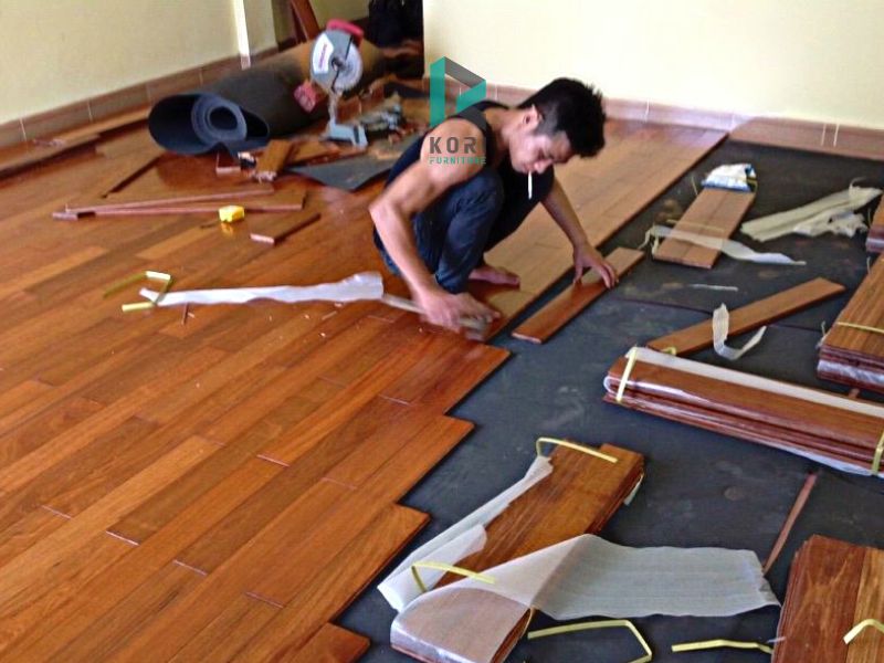 Thi công sàn gỗ tại Long Biên