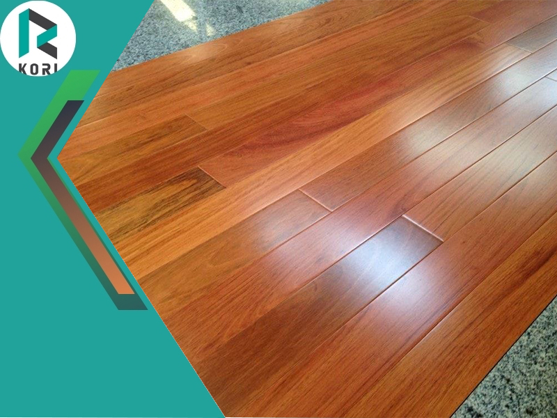 Sàn gỗ Artfloor với vân gỗ tự nhiên sắc nét.